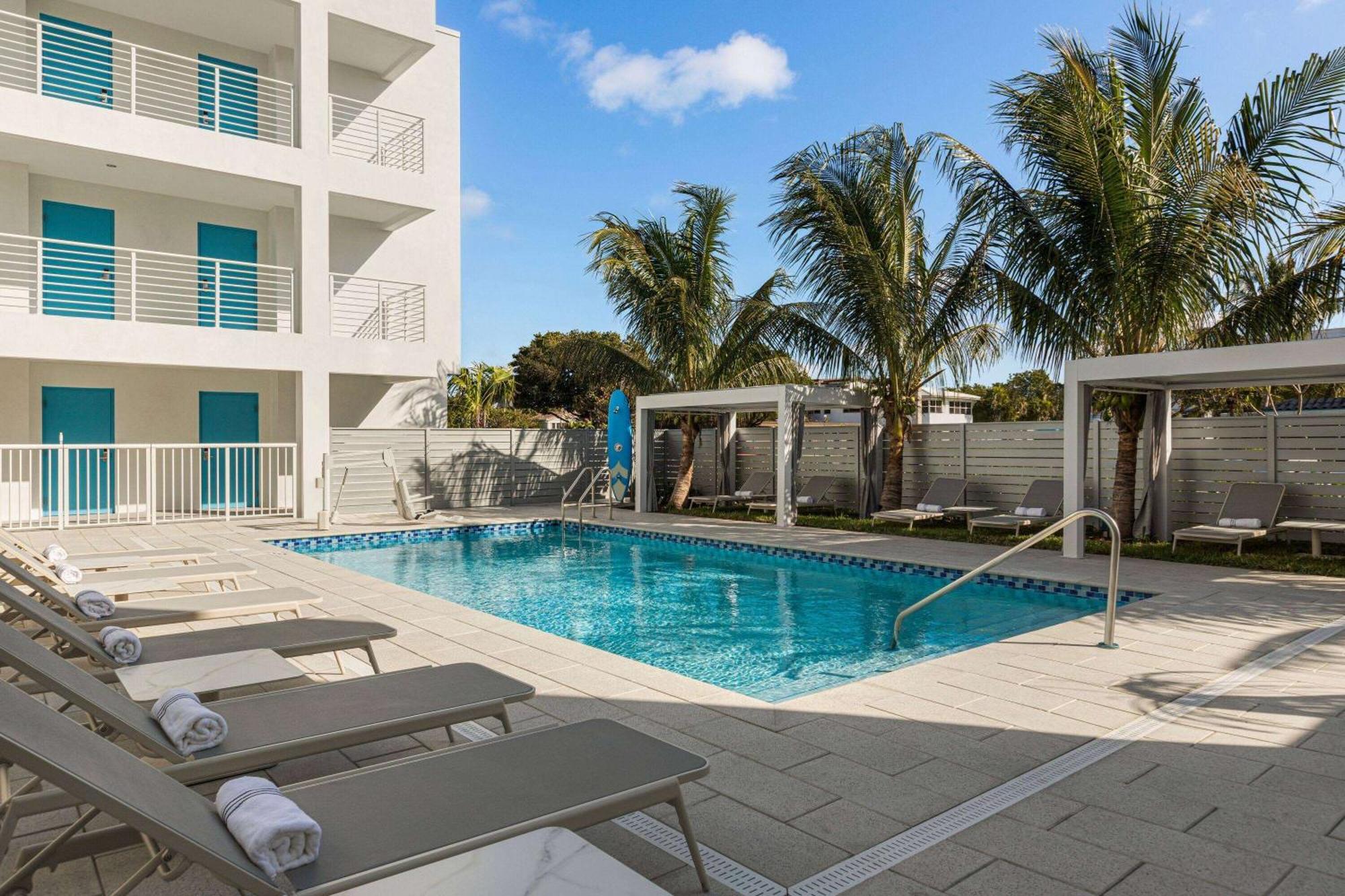 Sea Glass Beach Place, Trademark Collection By Wyndham Lauderdale-by-the-Sea ภายนอก รูปภาพ