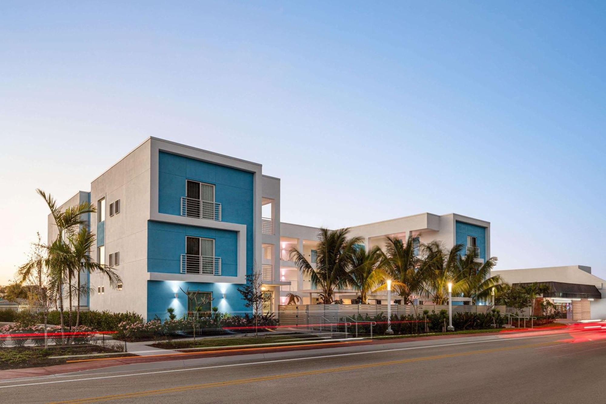 Sea Glass Beach Place, Trademark Collection By Wyndham Lauderdale-by-the-Sea ภายนอก รูปภาพ